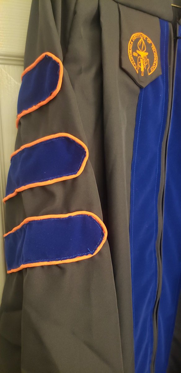 LivWithoutLimit's tweet photo. Sometimes you just gotta upgrade your robes by sewing orange piping around the velvet yourself rather than paying $1200 for the fancy robes.

Photos show the sleeves after and before their glow up! #Caltech2022 https://t.co/aOfvXcrKKi