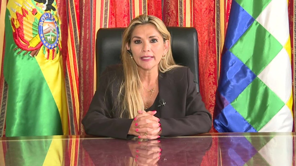Una sentencia injusta solo puede ser fruto de la carencia de independencia judicial y de la sed de venganza de quienes tienen el poder político. La sentencia contra Jeanine Añez ilustra y profundiza la crisis judicial y ahonda la violación de sus derechos humanos mas elementales.