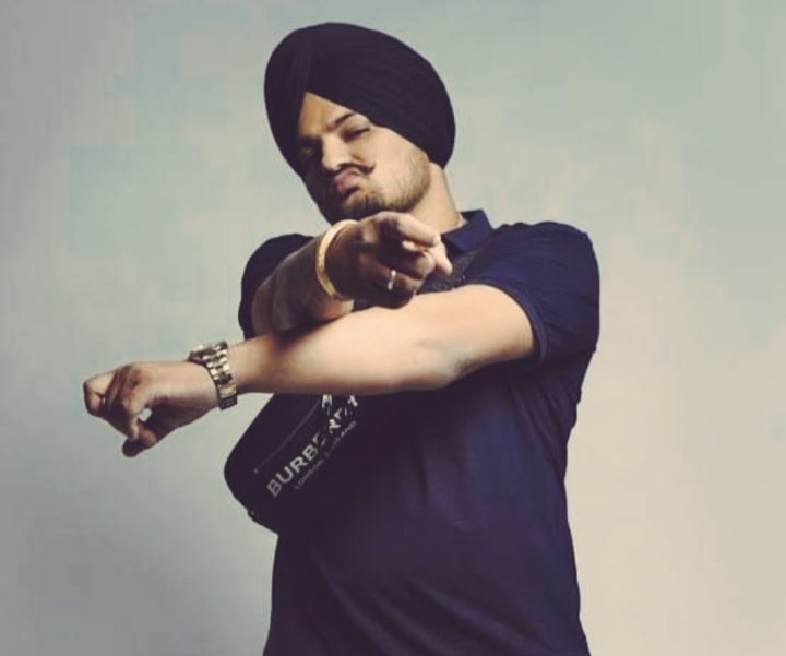 Rockaar0009's tweet photo. Happy birthday astaad ji you will be always in our heart.
#SidhuMosseWala #HAPPYBIRTHDAYsidhumoosewala #RIPSidhuMoosewala @iSidhuMooseWala 
#bakitakhairkudemerajiniolagda😥💔 https://t.co/rn5yhcSHNl
