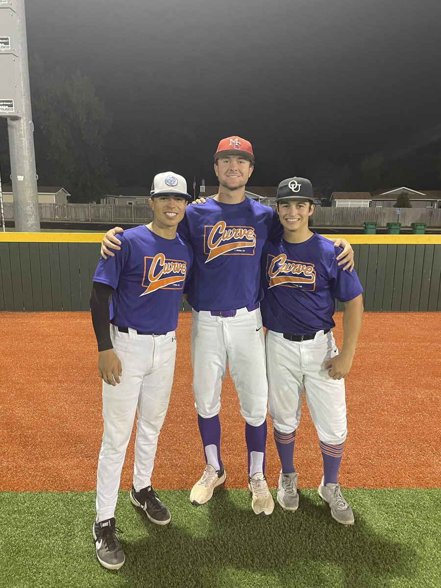 Kansas Curve tweet media