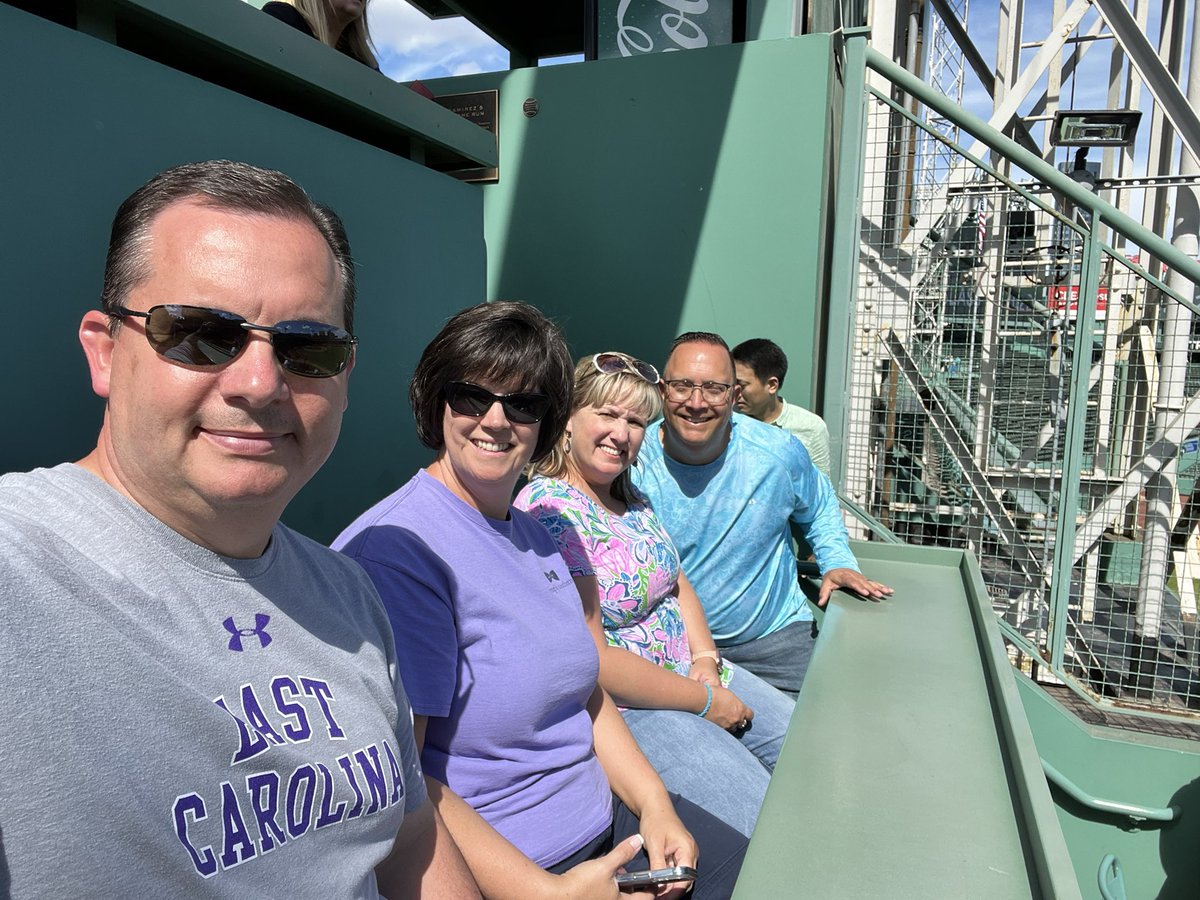 MayeChatjsz114's tweet photo. If you can’t be in Greenville at Clark-LeClair, represent where you are! Today, the PIrates were at Boston Garden and Fenway Park. #flyyourcolors One more to go before we are Omaha bound! 🏴‍☠️😎👊🏻 @cpowellfaith @ECUBaseball @ECUAthletics https://t.co/BAZpOVTaiQ