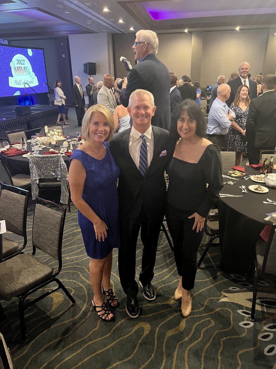 Proud to be at the #MBA conference for ⁦<a href="/mitchholthus/">Mitch Holthus</a>⁩ ⁦<a href="/Chiefs/">Kansas City Chiefs</a>⁩ induction into the Missouri Broadcasters #HallOfFame. Congratulations 🎊🍾🎉 my friend!