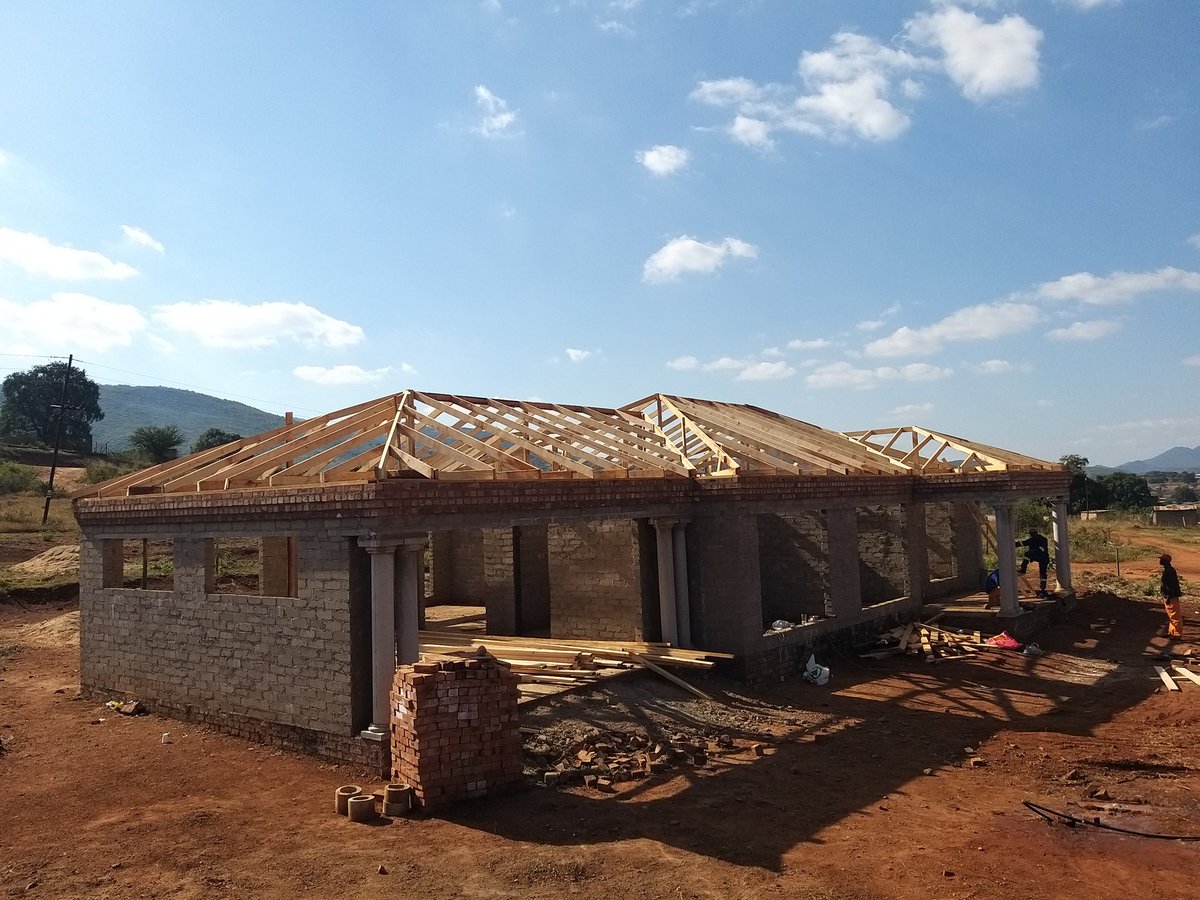 JN_Legodi's tweet photo. Project underway Lenyenye
#buildingConstruction
#buildingPlans https://t.co/d5d4O8ssRW