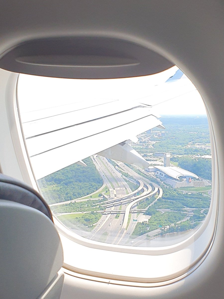 alyssazaye's tweet photo. 6.9.22 ~ Arriving at D.C.! 😎 #exploringDC https://t.co/9PfbiFc0Yv