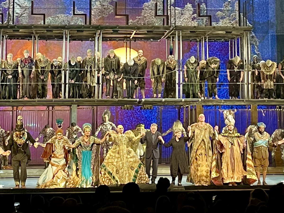 Joel Whitaker (@joelwhitaker) on Twitter photo Wonderful surprise to see <a href="/philipglass/">Philip Glass</a> join <a href="/A_R_Costanzo/">AnthonyRothCostanzo</a> et al in #Akhnaten’s final <a href="/MetOpera/">Metropolitan Opera</a> curtain call! I have always loved this opera but never anticipated how mesmerizingly it could be staged and profoundly it could be performed. Thank you to all involved. Wonderful surprise to see <a href="/philipglass/">Philip Glass</a> join <a href="/A_R_Costanzo/">AnthonyRothCostanzo</a> et al in #Akhnaten’s final <a href="/MetOpera/">Metropolitan Opera</a> curtain call! I have always loved this opera but never anticipated how mesmerizingly it could be staged and profoundly it could be performed. Thank you to all involved.