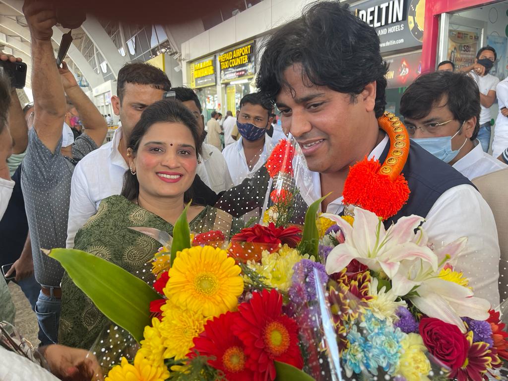 ARCHANASHAH8's tweet photo. राज्यसभेच्या खासदार पदी आमचे भाई मा. इम्रान प्रतापगडी जी यांची निवड झाल्याबद्दल त्यांचे हार्दिक अभिनंदन💐
@ShayarImran @khan_tannam @akashc35 @AbdulWahidINC @INCMinority @Sabasheriansari https://t.co/SCJhfRkKd0