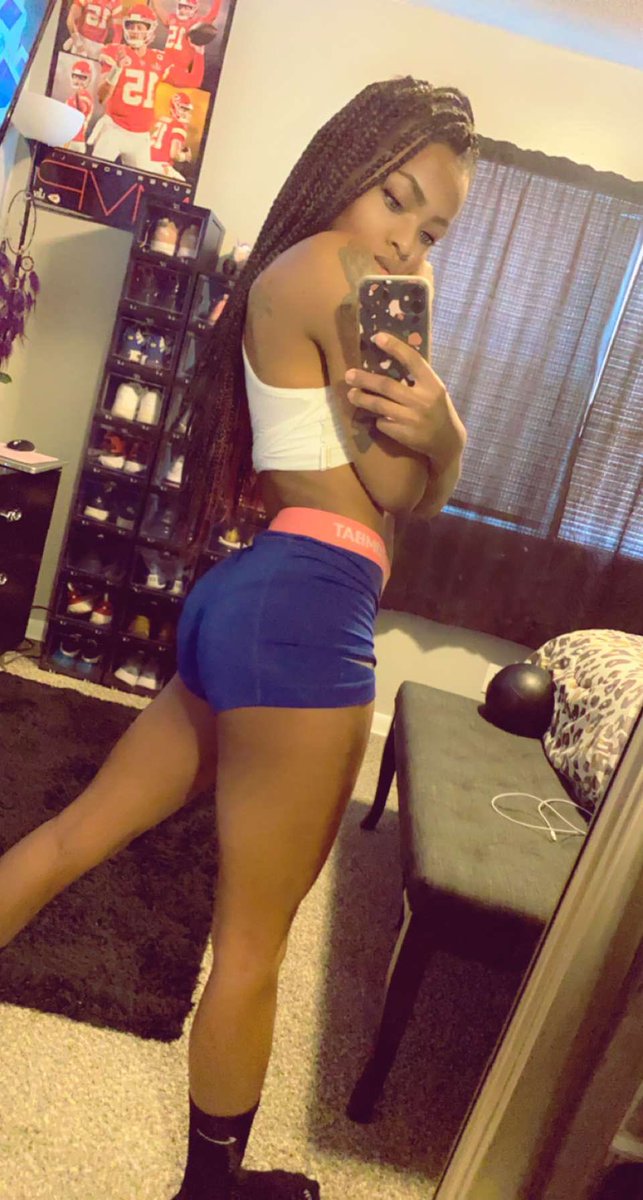 🫶🏾 𝑀𝓎𝒶 (@mnzj_9215) on Twitter photo 