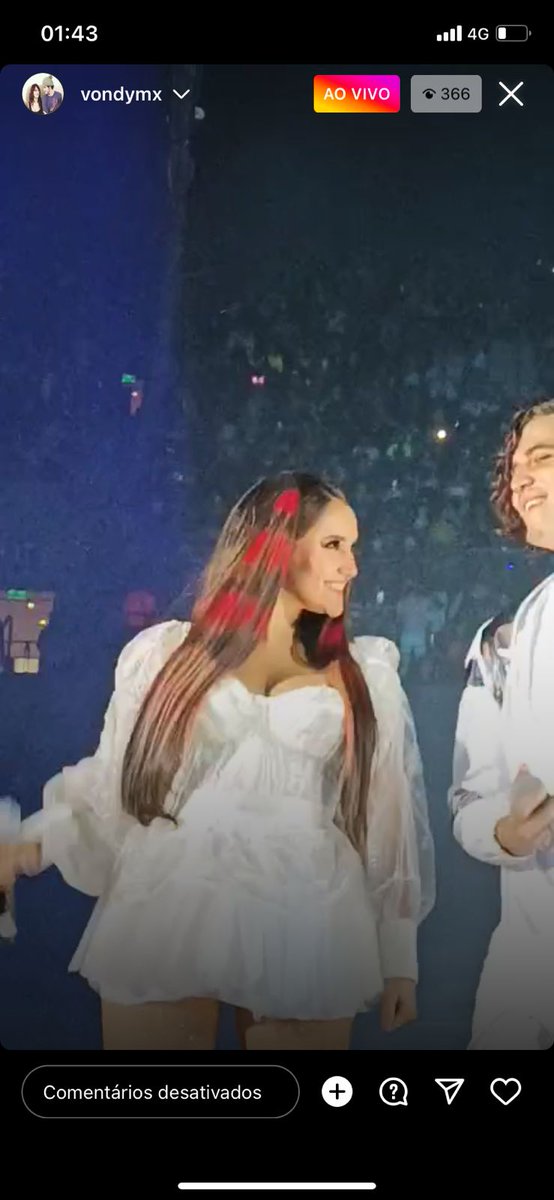 dulcemariainfo's tweet photo. SOCORRO A DULCE MARIA ESTA USANDO AS MECHAS DA ROBERTA PARDO PAREM O MUNDOOOOOO

DULCE MARIA POP TOUR https://t.co/Xns7Z1SmHQ