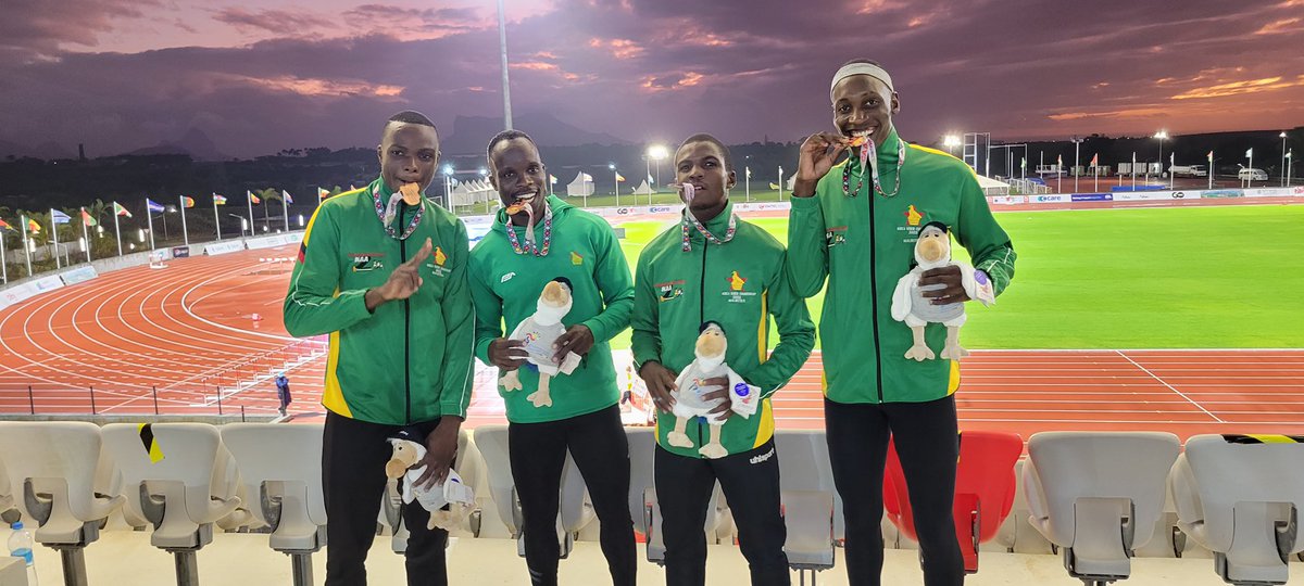 MwcsportO's tweet photo. After over a decade of waiting, Zimbabwe is on the podium at the African stage.
4x100m relay came third in Mauritius at the ongoing Africa Senior Championships. 

@WhitespearSport @KirstyCoventry @edmnangagwa 

#supportzimbabweathletics #Athletics #trackandfield #track https://t.co/uqmttgW8OB