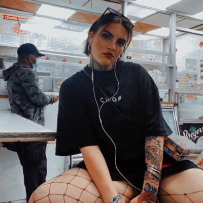 #NewProfilePic https://t.co/a0wcGlcKlM<a href="/tag/newprofilepic"class="tags">#NewProfilePic</a>