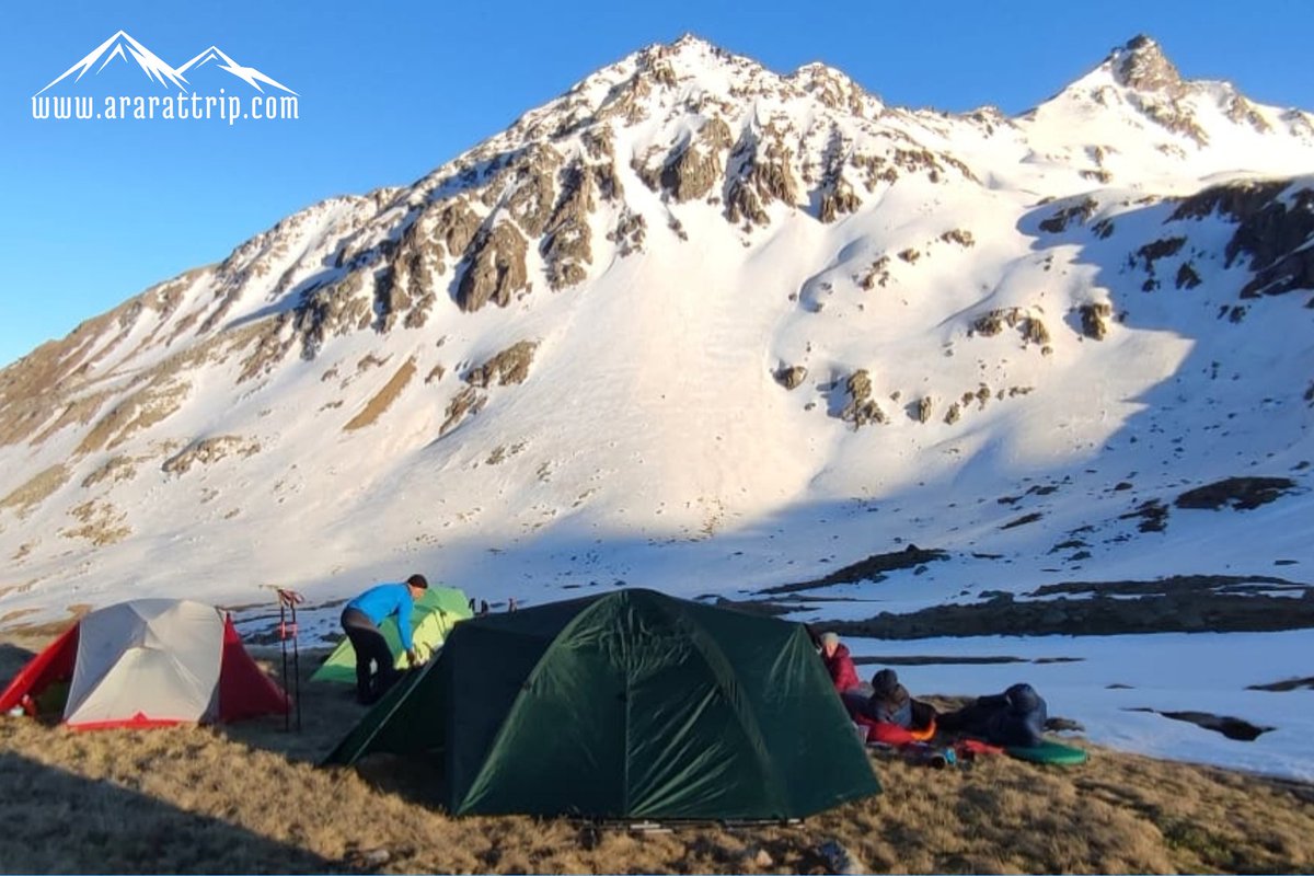 AraratTrip's tweet photo. #Trekking in #Kackar #Mountains
🌐 https://t.co/2eakCSUi4c
#Turkey #hiking #outdoors #travelling #adventure #snow #spring #kackardaglari #nature https://t.co/V97Ws4SoWb