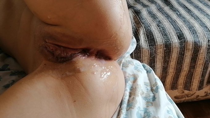 Nada que dec&iacute;s as&iacute; es como me ha dejado despu&eacute;s de follarme el culo https://t.co/r6oTc4tbKE ⬅️ aquy video<a href="/tag/bodyhot"class="tags"><span>#bodyhot</span></a><a href="/tag/amatuers"class="tags"><span>#amatuers</span></a><a href="/tag/dalert"class="tags"><span>#dalert</span></a>