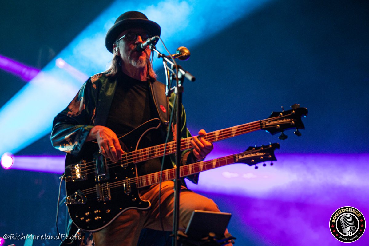 SoundCheckBlg's tweet photo. Tonight, @RichMoPhoto caught @primus on their "Tribute To Kings" Tour. More photos and review coming soon! #WeLoveLive https://t.co/yeoEmbJXGs