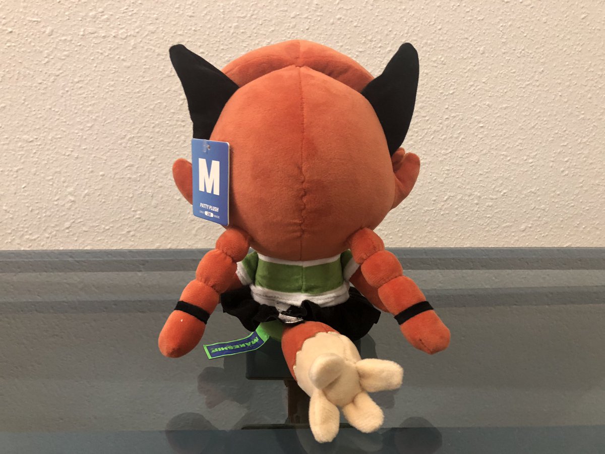 pcnnmvideos's tweet image. It’s here at last and it was well worth the wait! Congrats @F0XnR0LL on getting the campaign funded! I also got one more thing to show you guys shortly….#foxpopvli #makeship #pattyplushie #plushie #ActionFigurePhotography #toys #anthro #patty