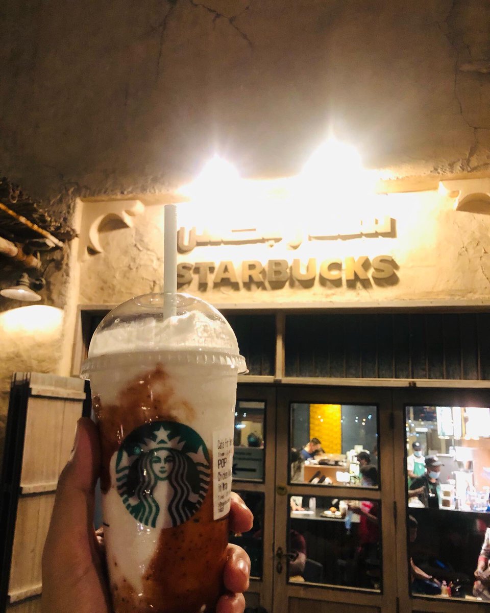 pyihtet_w's tweet photo. And summer, best of all – iced coffee. The love of my life. The love of your life. The bringer of joy💗 https://t.co/BRnMwr80gA