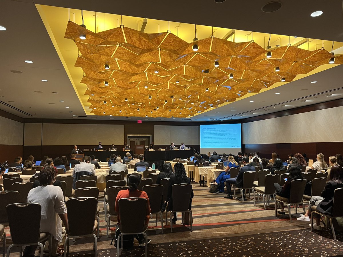 DrMarilynWan's tweet photo. Wonderful & educational day 1 discussing policy during my first #AMAMeeting & #residentfellowsection #AMA175 @AmerMedicalAssn https://t.co/HwI5Q8e4DL