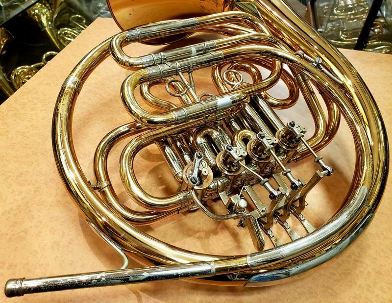 ホルン】#中古ホルン 入荷情報✨ ALEXANDER(アレキサンダー) の