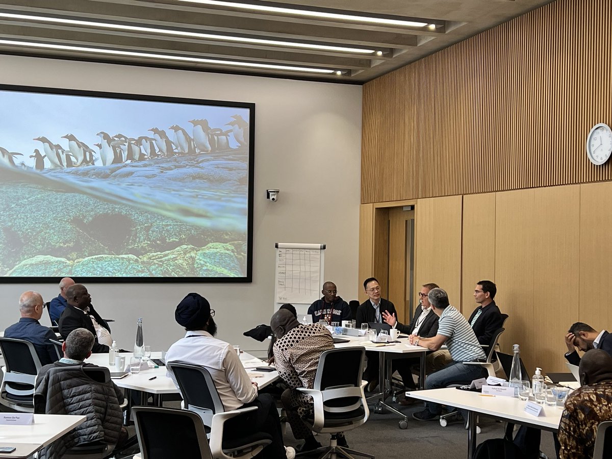 kavadias_s's tweet photo. #Leadership presumes that tough moments of public and media exchanges take place! @JonathanHaslam takes our #ALP20 delegates through a “media grilling” exercise. Insights abound! @CambridgeJBS @CambridgeExecEd https://t.co/EMjkbAxn9Y