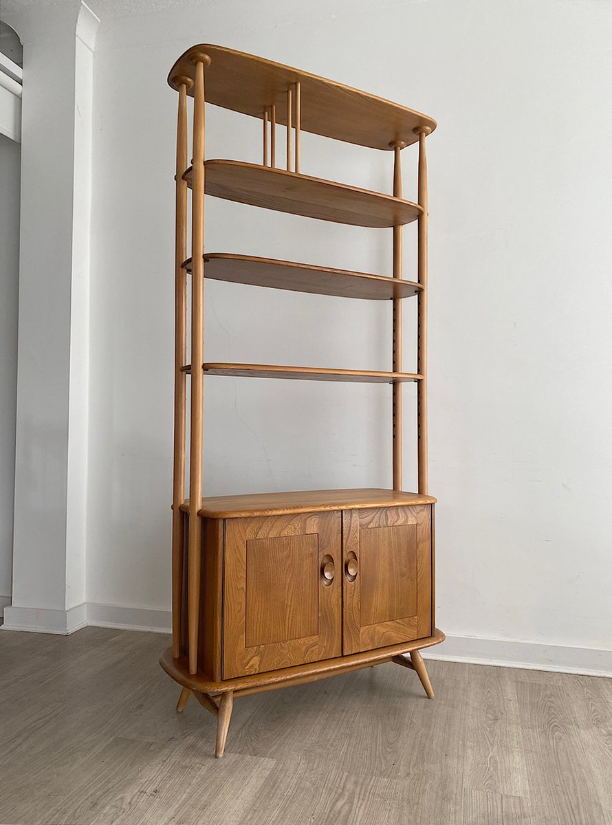 Funkyjunkyuk's tweet photo. A 1950s 'giraffe' room divider by Lucian Ercolani for Ercol #interiors #interiordesign #retro #vintage #ercol @Ercol_Furniture https://t.co/lH51IgVYuK