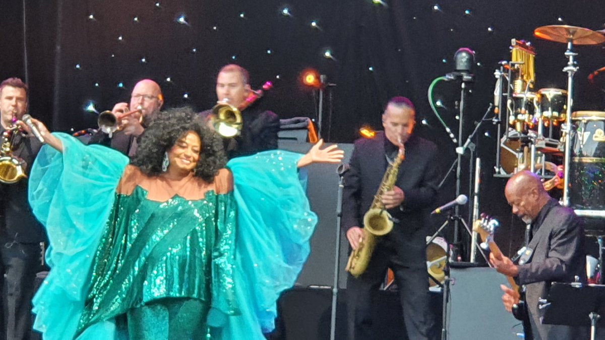 Clive Morgan tweet media