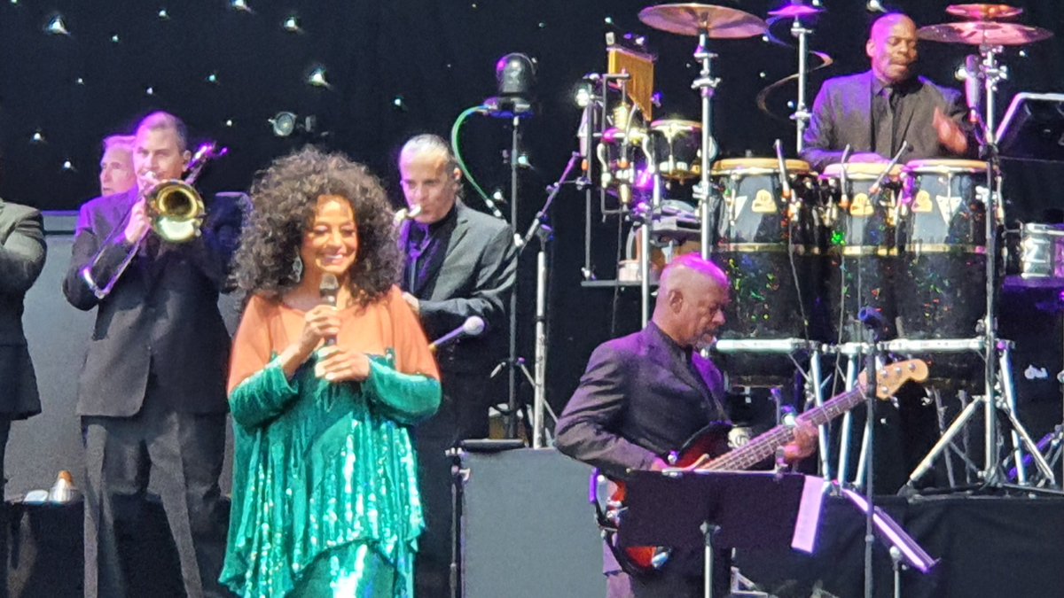 Clive Morgan tweet media