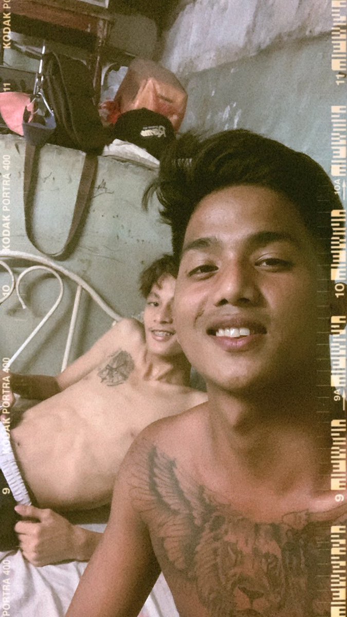 kevindaks17's tweet photo. With cous👌 https://t.co/Y0ANWgB0Af