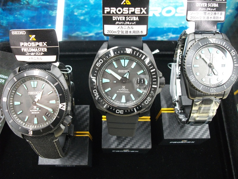labi1_takasaki's tweet photo. #SEIKO #プロスペックス #DIVERSCUBA #FIELDMASTER #NEWモデル 入荷しました。
高い輝度と長残光時間の「 #グリーンルミブライト プロ 」を採用し暗所での視認性が向上!
暗視スコープから覗いたかのような表現をデザインしたNEWモデルを是非店頭でご覧ください。地下1階時計コーナーにて販売中です! https://t.co/Cj5Z4SM16V