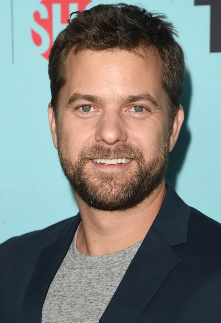 Happy Birthday, Joshua Jackson
For Disney, he portrayed Charlie Conway in trilogy. 