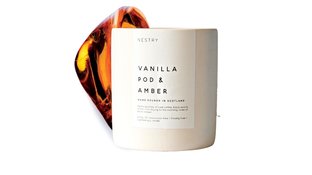 Vanilla Pod and Amber.
Warm tones of vanilla mingle with the cosy tones of Baltic amber. Made with 100% natural ingredients and hand formed ceramic. 

#vanillacandle #ambercandle #ceramiccandle #cosycandle #summercandle #luxurycandle #scottishcandles #candlemaker