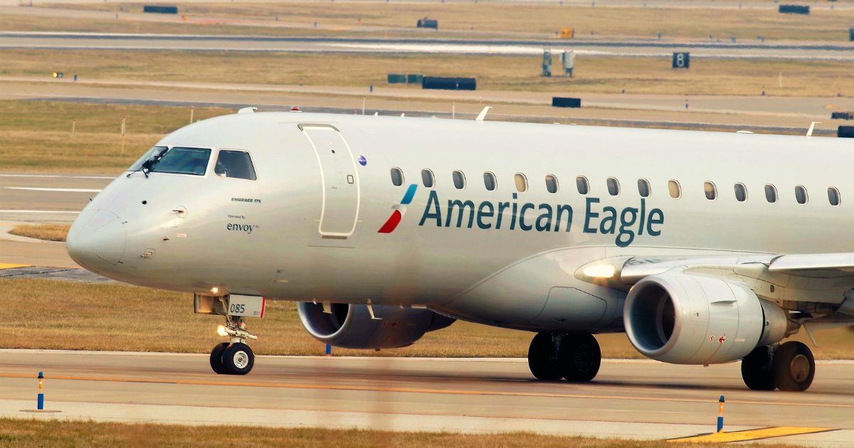 AeroCrewNews's tweet photo. BREAKING:
Envoy Air has proposed a pilot contract extension with 50% pay raises, raising first-year pay to $90/hr and top captain pay to $213/hr.
Source: "Envoy MEC Newsblast" https://t.co/nm9kMHVHGM