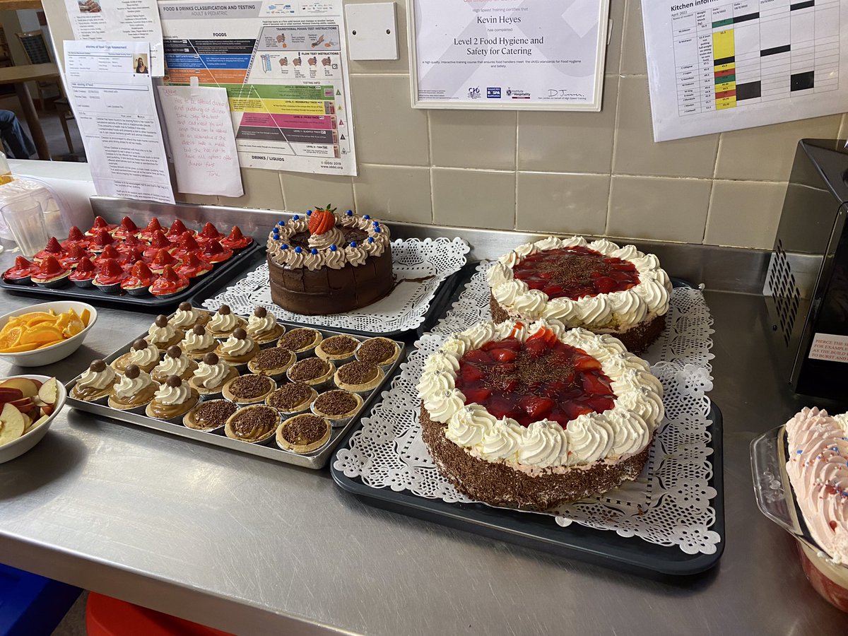 ThorntounCH's tweet photo. Just some of the fantastic cakes made by the kitchen staff here at Thorntoun! https://t.co/jigUDehlk1