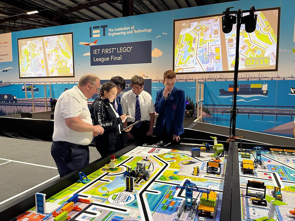 chilli_kd's tweet photo. @FLLUK Kingdom of Barthania getting quality feedback after round 2 of the robot games challenge #FLLUK #FLLScotland #CARGOCONNECT https://t.co/agfgj79PCd