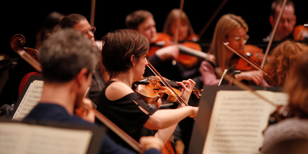 Welsh National Opera (@welshnatopera) on Twitter photo Enjoy A Midsummer Celebration with #WNOorchestra, concertmaster <a href="/DavidAdviolin/">David Adams</a> and WNO Associate Artist, <a href="/AaronOHareMusic/">Aaron O'Hare</a> <a href="/Hafren_Newtown/">The Hafren Theatre</a> today at 4pm
This timeless programme includes Vaughan Williams’ The Lark Ascending and Mendelssohn's Symphony No 4 wno.org.uk/orchestra Enjoy A Midsummer Celebration with #WNOorchestra, concertmaster <a href="/DavidAdviolin/">David Adams</a> and WNO Associate Artist, <a href="/AaronOHareMusic/">Aaron O'Hare</a> <a href="/Hafren_Newtown/">The Hafren Theatre</a> today at 4pm
This timeless programme includes Vaughan Williams’ The Lark Ascending and Mendelssohn's Symphony No 4 wno.org.uk/orchestra