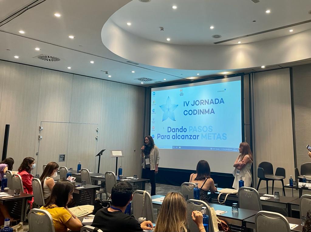 Codinma_DN's tweet photo. Durante la inauguración de la #IVJCODINMA, @lujansolers @LBerninches y @codinmur muestran las principales acciones de los colegios con un fin común: la puesta en valor de la figura del D-N. https://t.co/TK80QQXapE