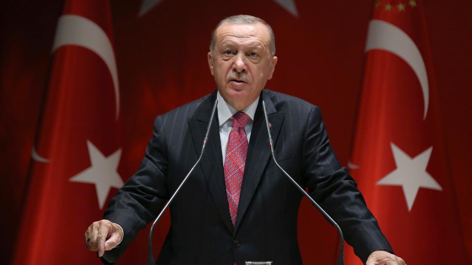 İstikbal hesabı yapan soysuzdur...
Zafere giden yol Lidere itaatden geçer!
İnanıyoruz, kazanacağız, Büyük Türkiyeyi kuracağız!