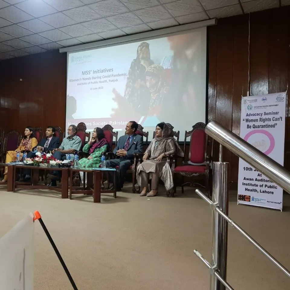 PpifPunjab's tweet photo. PPIF &amp; Institute of Public Health, Government of Punjab jointly organized an advocacy seminar “Women rights not to be quarantined” to sensitize stakeholders, policy makers, government functionaries, National and International NGOs regarding women’s rights and empowerment. https://t.co/91yS40kxqZ
