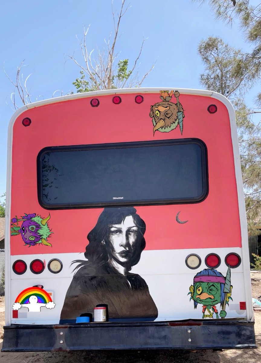 Ladgoingwild's tweet photo. @lofi_dreamz Di you said trolls? #trolltownwtf #trolltown #mayc #Bayc #azuki #doodles #nft #trolltrain #trollhands #trolling https://t.co/jsO5faezRw