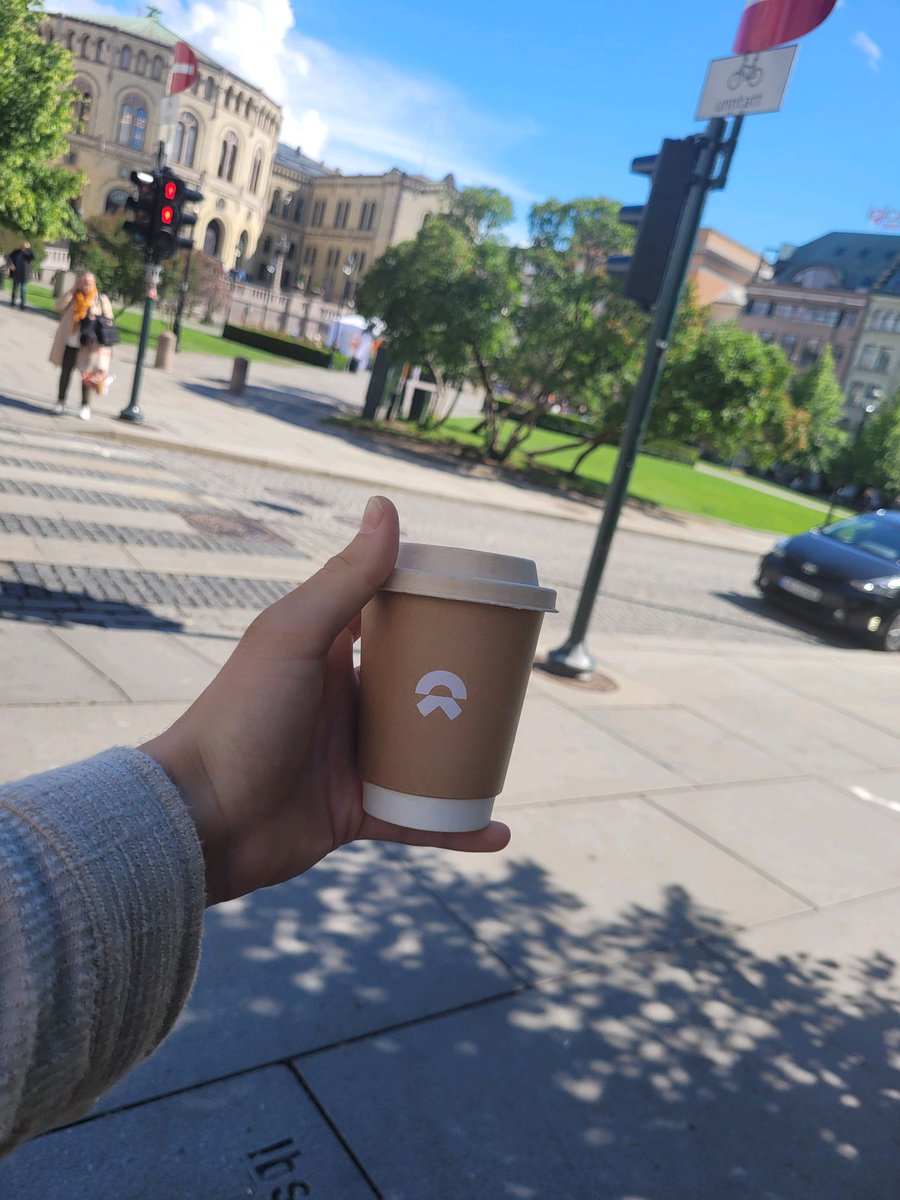 NIOAdmirer's tweet photo. Who fancy a $NIO Coffee?

A double NIO espresso 😉 https://t.co/jf0LXY2SWk
