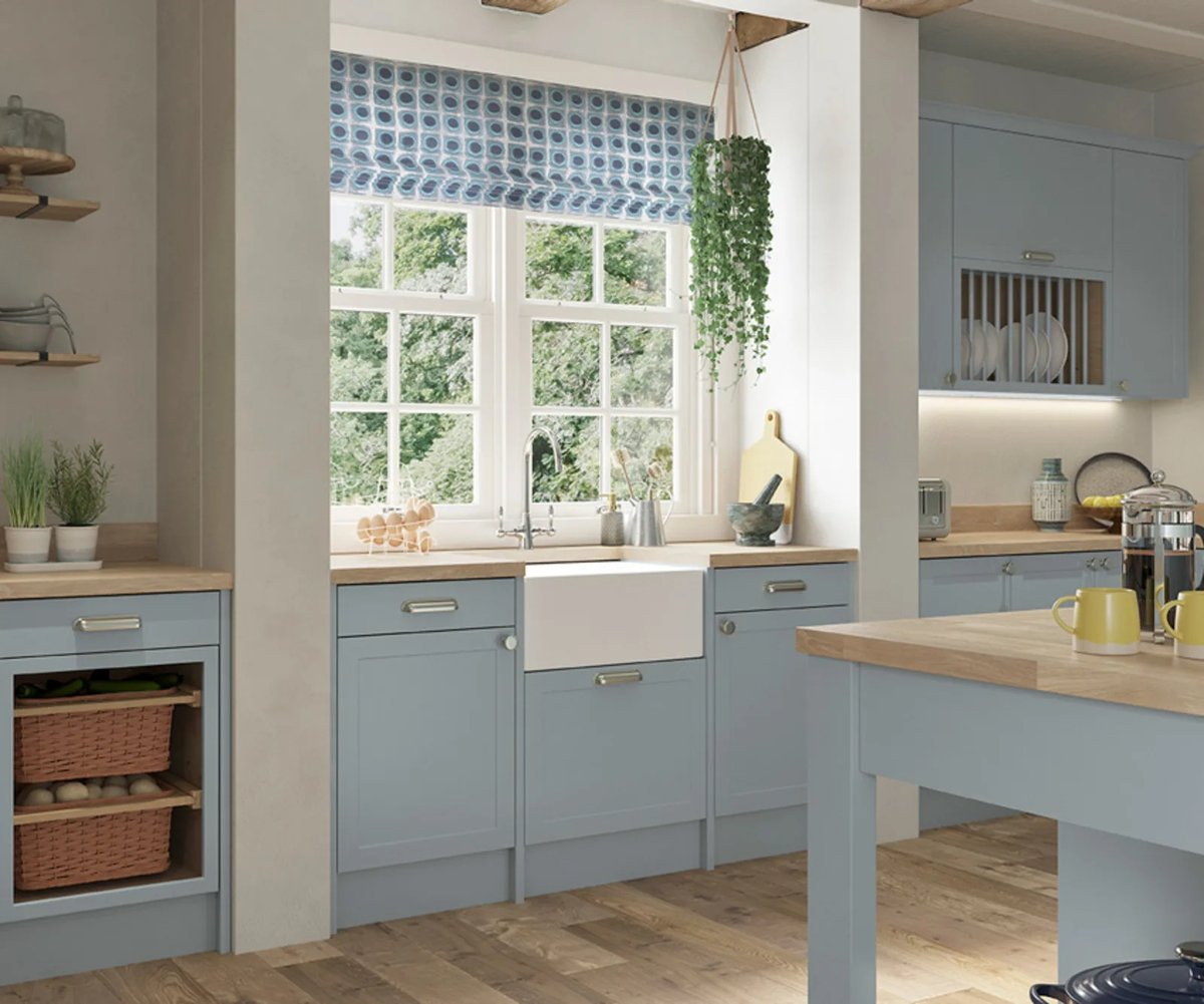 The way light interacts with interior can have a huge impact on your mood - creating a happy haven in the heart of your home. 

We can work with you to find a shade that works for the lighting in your space. Speak to an expert designer: bit.ly/3tjEWZE

🔍 Dunham in Sky