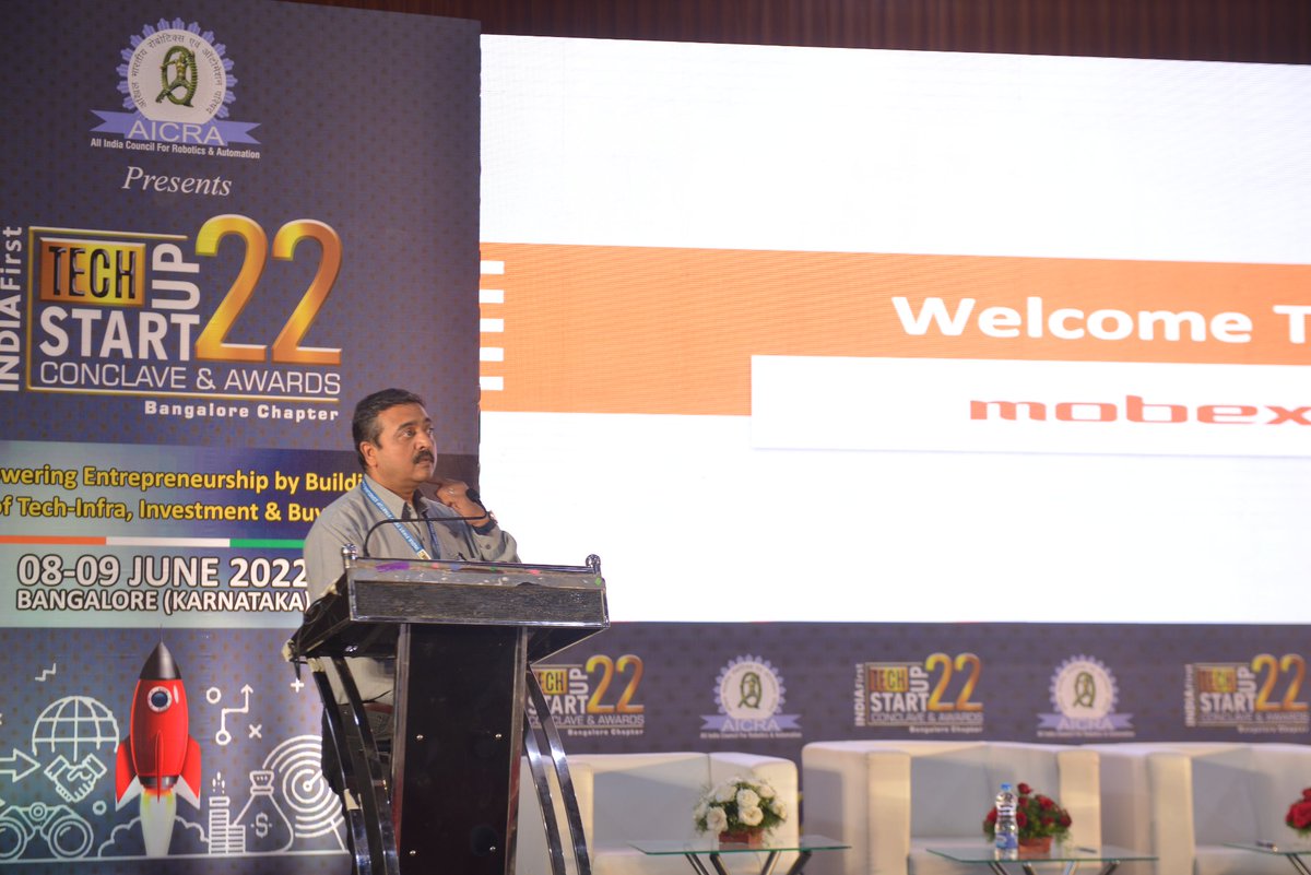 StartupsMission's tweet photo. Shri Mitul Shah, COO – Mobex, India's largest mobile repair brand was honoured and thrilled to deliver his presentation on the prestigious platform of India first tech startup conclave and awards 2022.#RajSharma #RajeshPathak #AshwathNarayan #AbhijithPrasannakumar https://t.co/CFGQdpiNkP
