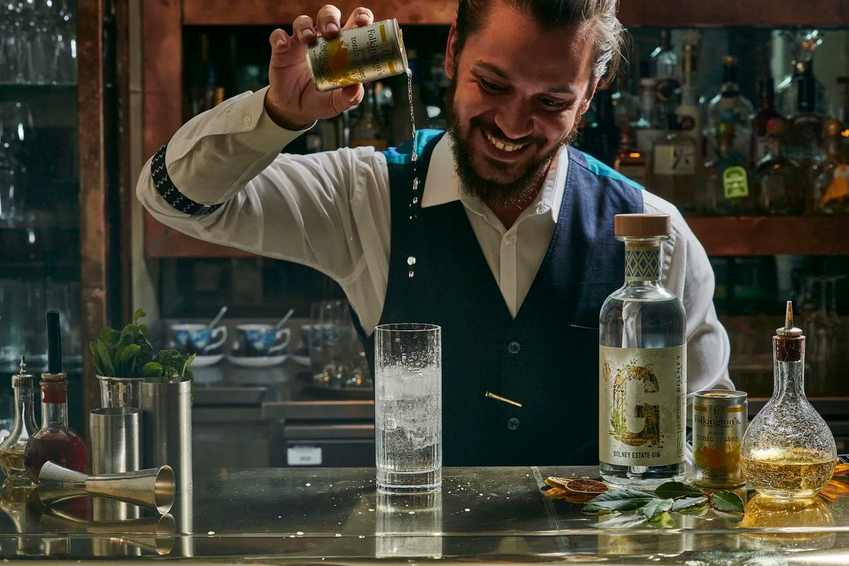 Whether you prefer a timeless gin and tonic, a hard-hitting Vesper Martini, a rich Negroni or a fruity gin cocktail, there are so many ways to be part of the gin-naissance. Find your perfect serve at buff.ly/3aB0qL5 #sussexgin #WorldGinDay #WorldGinDay2022