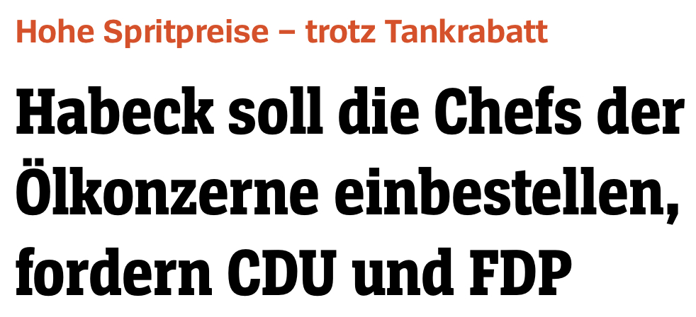 Liebe #FDP: Den 'Tankrabatt' habt IHR gegen jeden Expertenrat durchgesetzt. Dass große Teile der Milliarden bei der Mineralölindstrie landen würden, geschah mit Ansage. Und jetzt wollt Ihr Euer Versagen #Habeck zuschieben? Mit Verlaub, aber Ihr habt Sie wohl nicht alle.