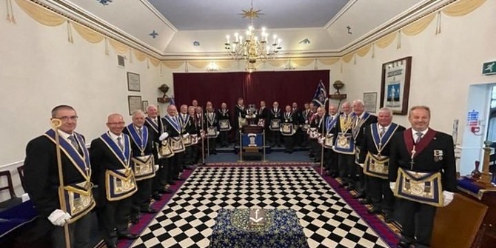 ⬛⬜⬛⬜⬛⬜⬛⬜⬛
📲 Visit Online at 👇
👉derbyshiremason.org
#Derbyshire #Freemasons