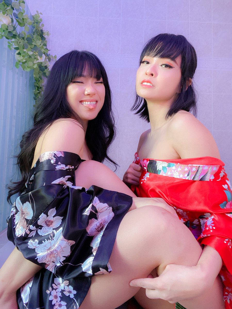 dxgxmii's tweet photo. It’s bath time! Are you joining, or what?🧼 @himarycake https://t.co/7HkqMlFt7I