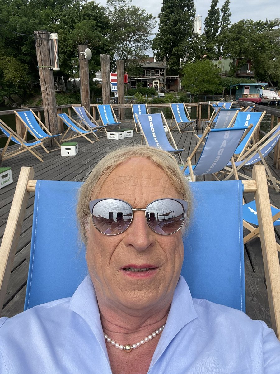 Your are awesome <a href="/republica/">re:publica</a> ❤️