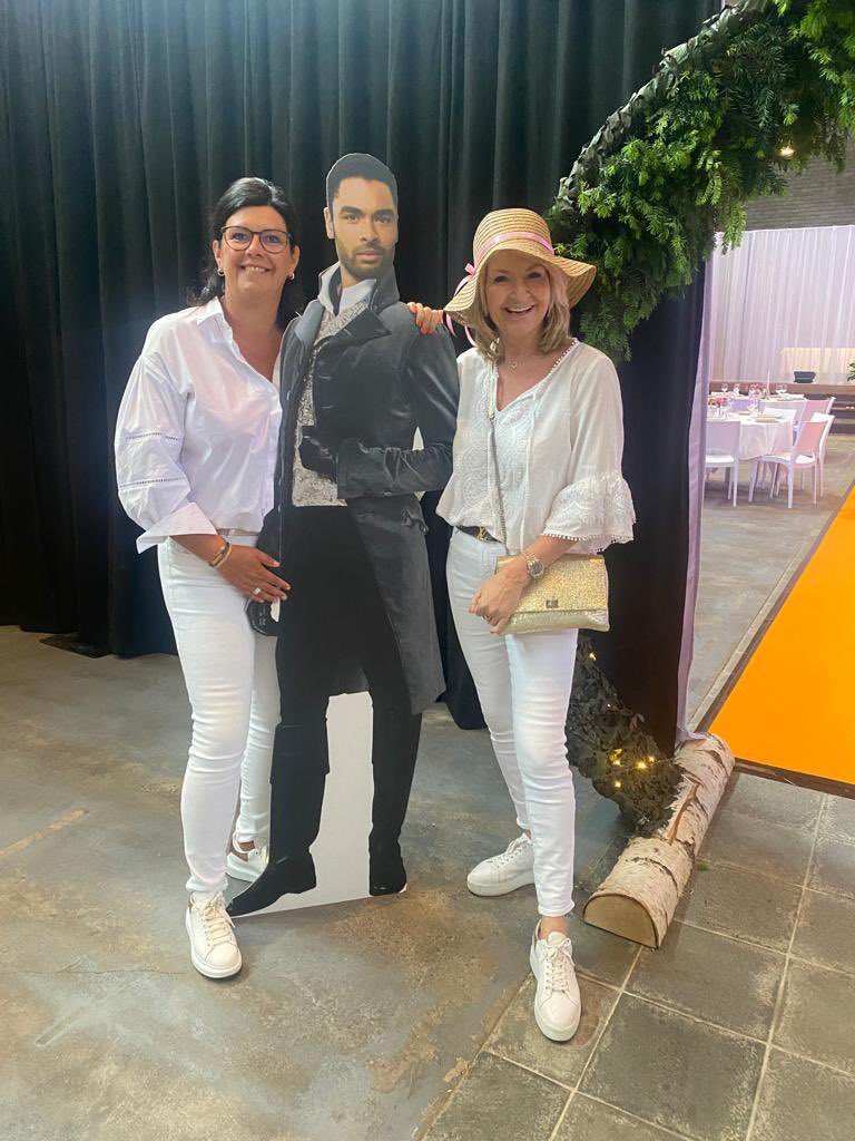 Eindlocatie voor de ladies van Idem Dita Weert. Thema <a href="/bridgerton/">Bridgerton</a> uiteraard mag the Duke niet ontbreken!