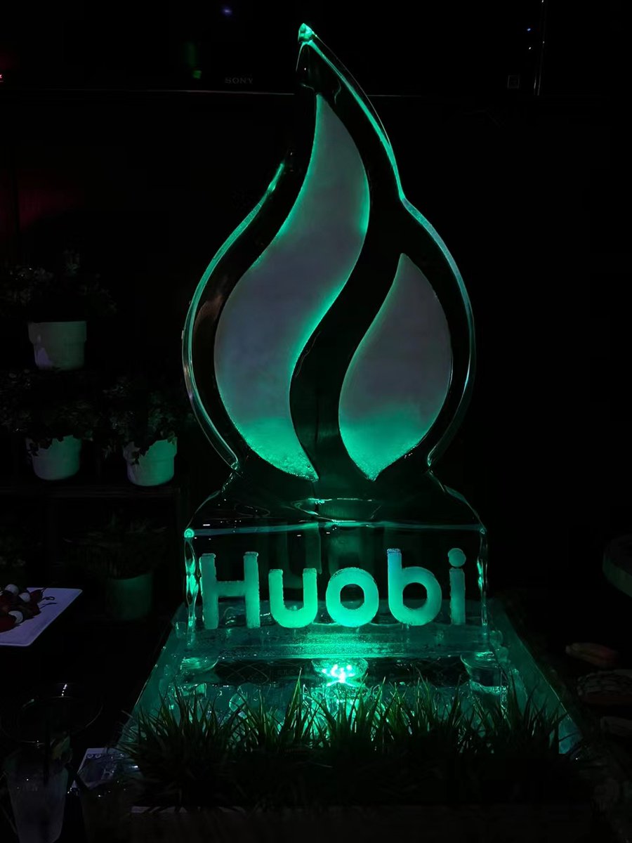 DujunX's tweet photo. 🔥GREEN is GOOD!
#Huobi x #Consensus2022 https://t.co/Zkn9za4veg