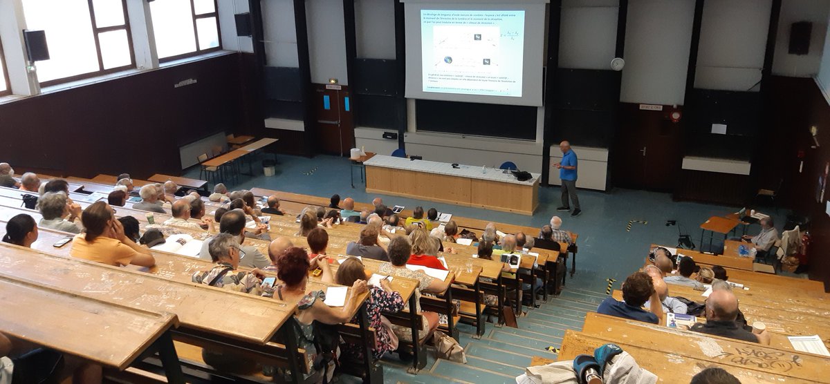 CPPMLuminy's tweet photo. Reprise des #conférences grand public #ConfCPPM à la Faculté des sciences d'Aix-Marseille Université
👇
https://t.co/8XU1A1AJKK
La constante de Hubble par Pierre Taxil, professeur émérite
#nebuleuse #galaxie #céphéide #étoile #lumière #univers
@univamu @CNRS_dr12 @IN2P3_CNRS https://t.co/MkK3WQNXYP