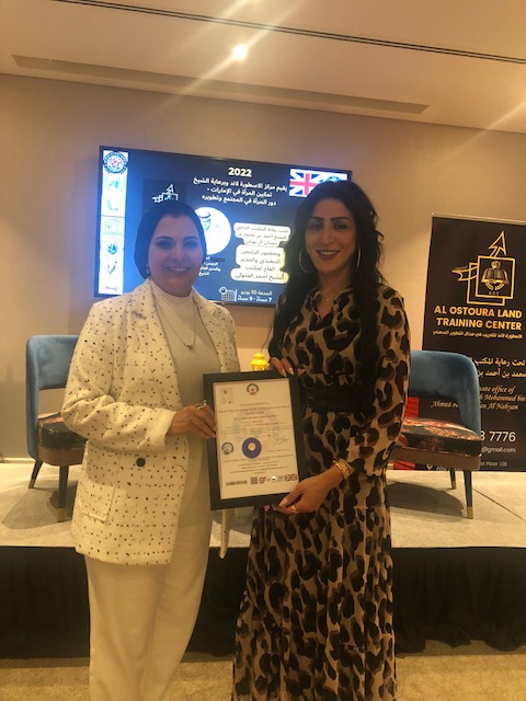 drhananselim's tweet photo. Thank you for the honor and recognition award that is given to distinguished persons around the world, "for the spirit of tolerance, justice, human and cultural values, and science," under the patronage of His Highness Sheikh Mohmaed Bin Ahmed bin Hamdan Al Nagham.

#healology https://t.co/pyDCnMkKWw