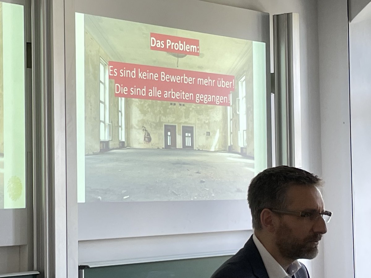 So ist es! Aber wissen und verstehen es alle? ⁦<a href="/HZaborowski/">Hubert Zaborowski</a>⁩ beim #HRInnoDay22